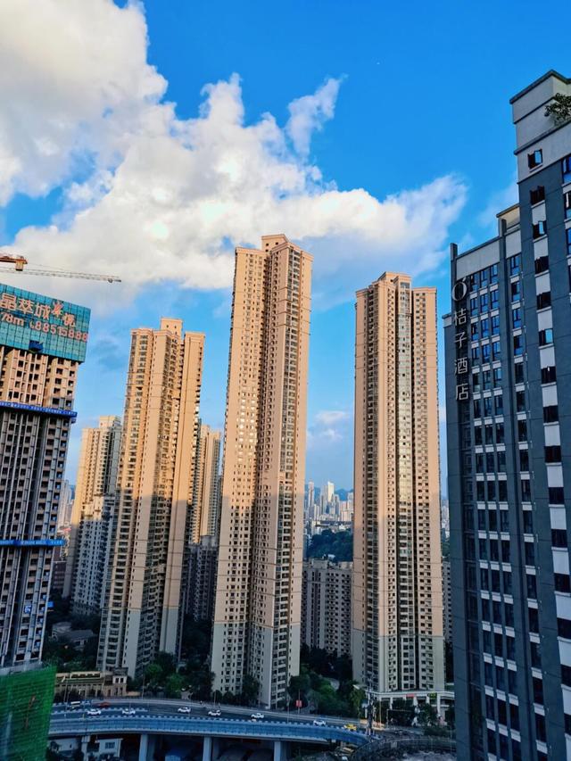 海外资本仍在“抄底”中国楼市2024房地产机会真的来了吗？BB电子(图5)